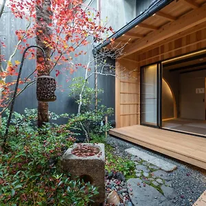 Tabitabi Kanoe Mitsu , Kyoto Japan